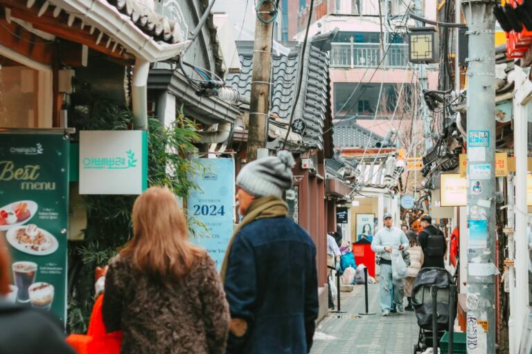 "100만 명 돌파" 내수 경기 부진에 자영업자 상황, 심상치 않다