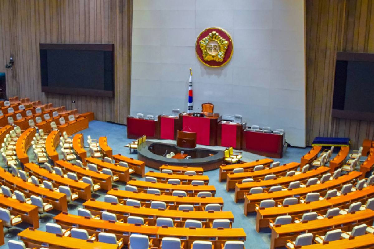 “전기요금 폭등에 노란봉투법까지”...‘탈조선’ 외치는 기업들의 속사정