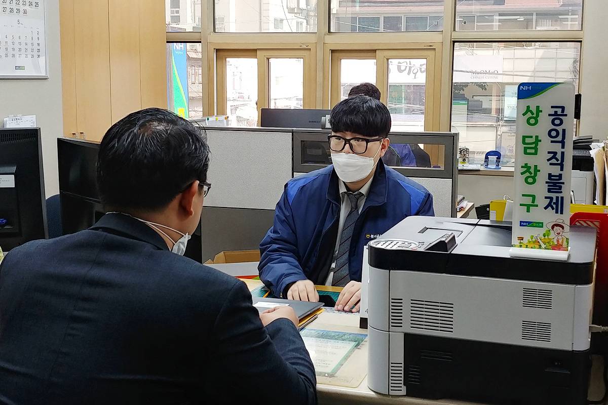 '젊은 사람부터' 서둘러 퇴직 권유하는 신의 직장, 이유는?